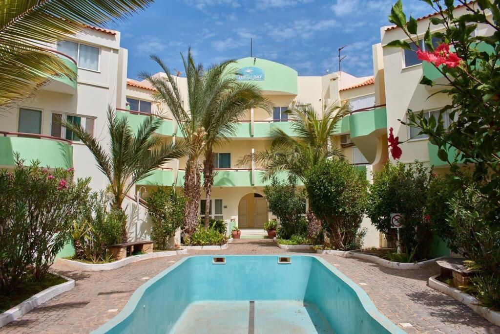 Apartamento T3 Encantador Com Piscina Wifi E Perto De Praia Santa Maria Esterno foto